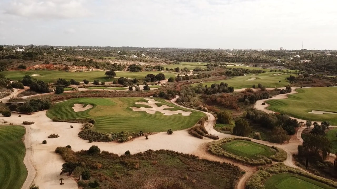 Nick Faldo Golfplatz des Amendoeira Golf Resort an der Algarve, Portugal