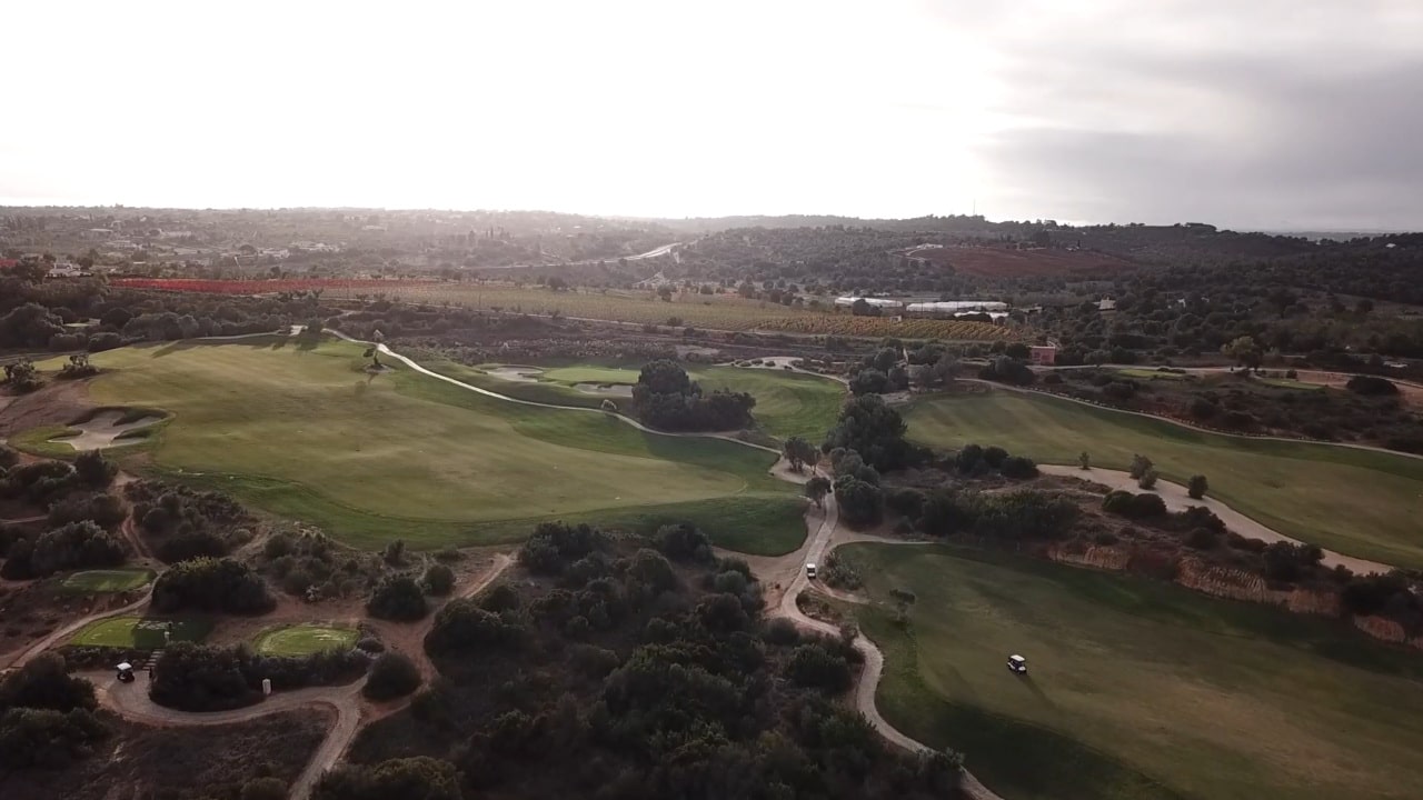 Amendoeira Golf Resort Faldo Golfplatz 003 Algarve Golfreisen