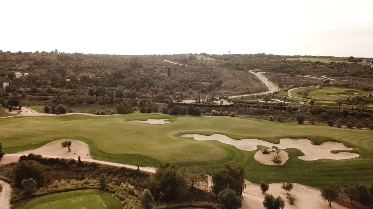 Amendoeira Golf Resort Faldo Golfplatz 007 Algarve Golfreisen