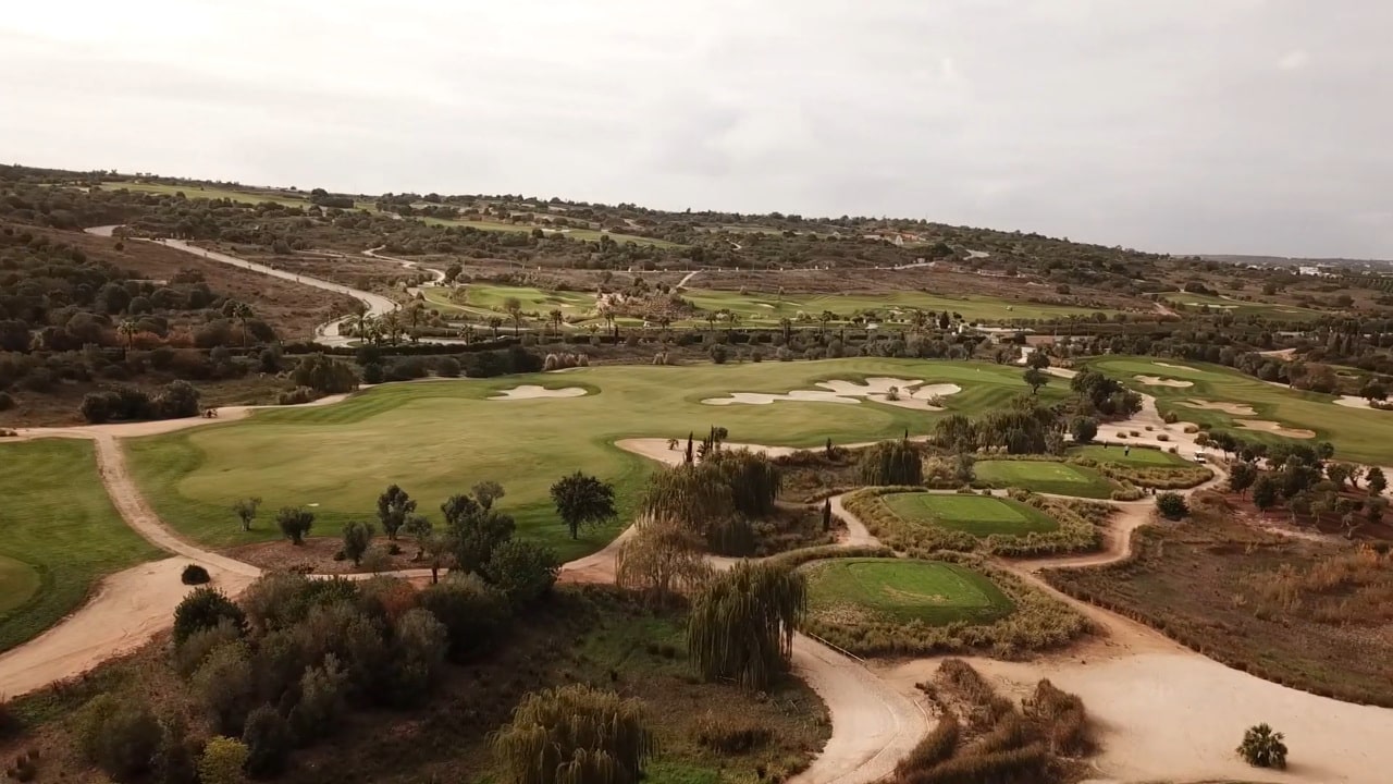 Amendoeira Golf Resort Faldo Golfplatz 008 Algarve Golfreisen
