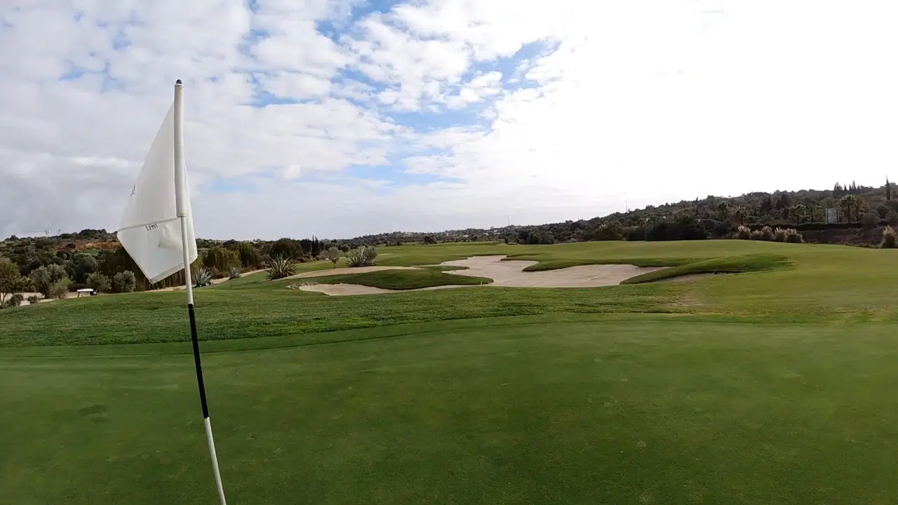 Amendoeira Golf Resort Faldo Golfplatz 012 Algarve Golfreisen