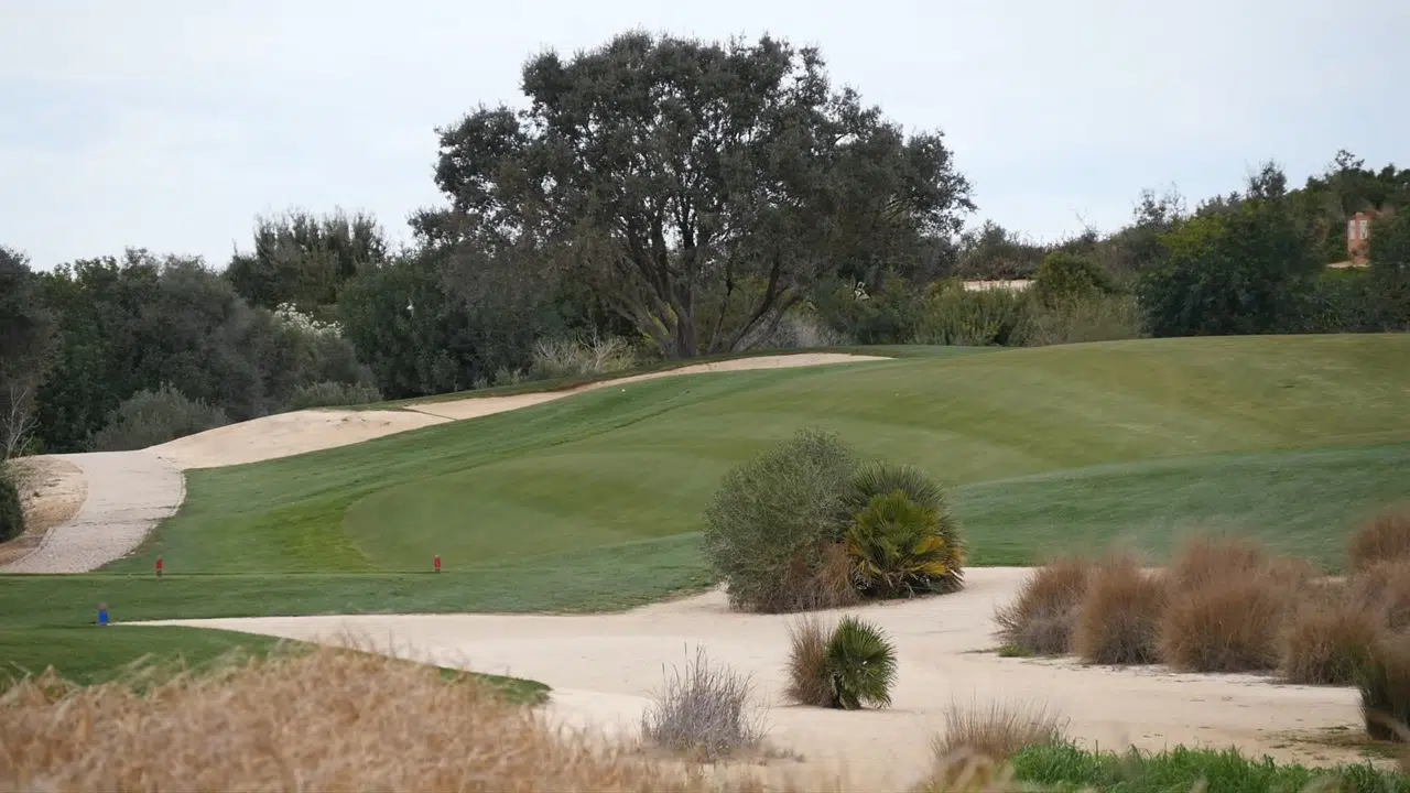 Amendoeira Golf Resort Faldo Golfplatz 071 Algarve Golfreisen