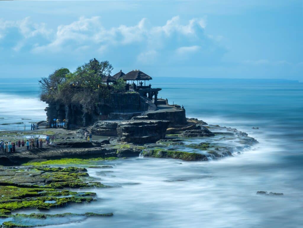Der Tempel in der See -  Pura tanah lot auf Bali