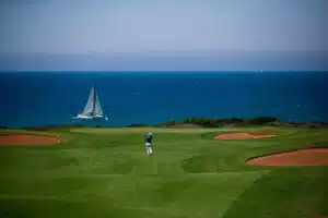 Costa Navarino: Pionierarbeit für nachhaltigen Golfsport