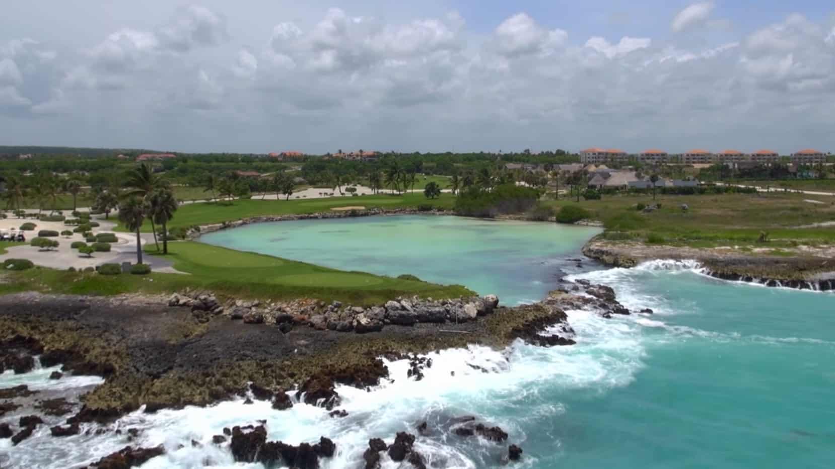 Genießen Sie Ihren Urlaub in der Dominikanischen Republik Punta Cana Golf Course 036 Golfreisen