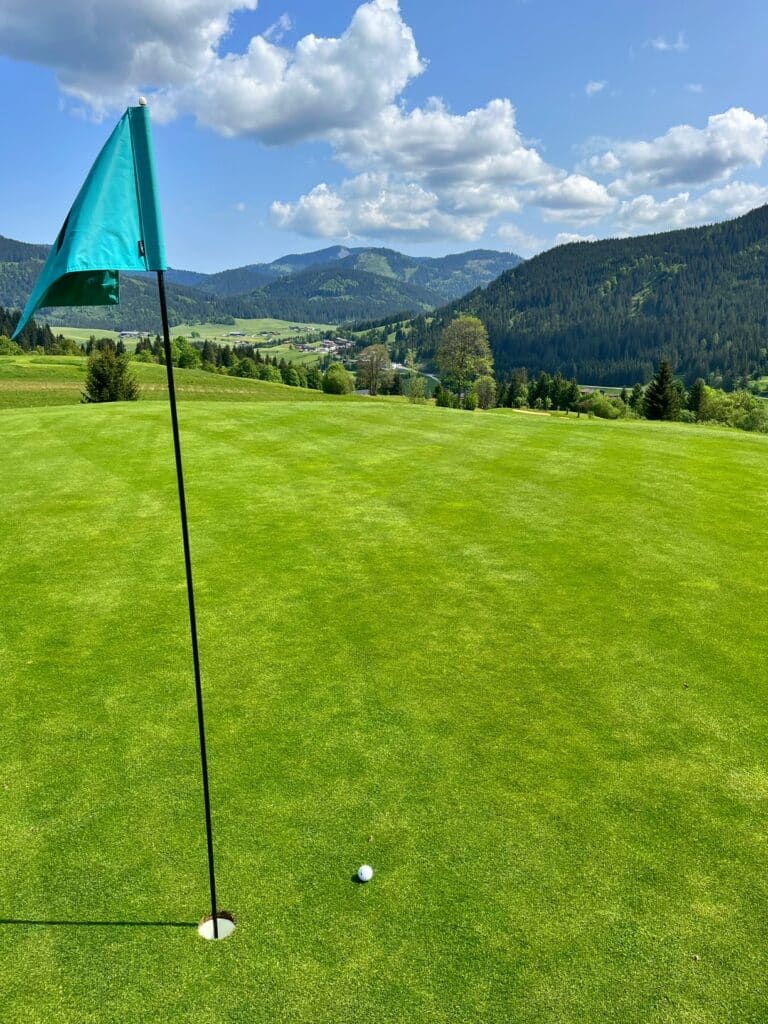 Golfurlaub im Posthotel Achenkirch Österreich Achenkirch 23 Golfurlaub im Posthotel Achenkirch Österreich Golf Posthotel Achenkirch 01 Golfreisen
