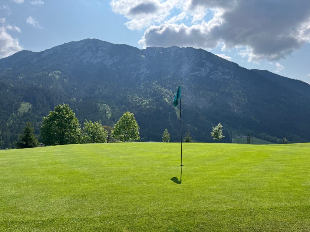 Golfurlaub im Posthotel Achenkirch Österreich Achenkirch 25 Golfurlaub im Posthotel Achenkirch Österreich Golf Posthotel Achenkirch 03 Golfreisen