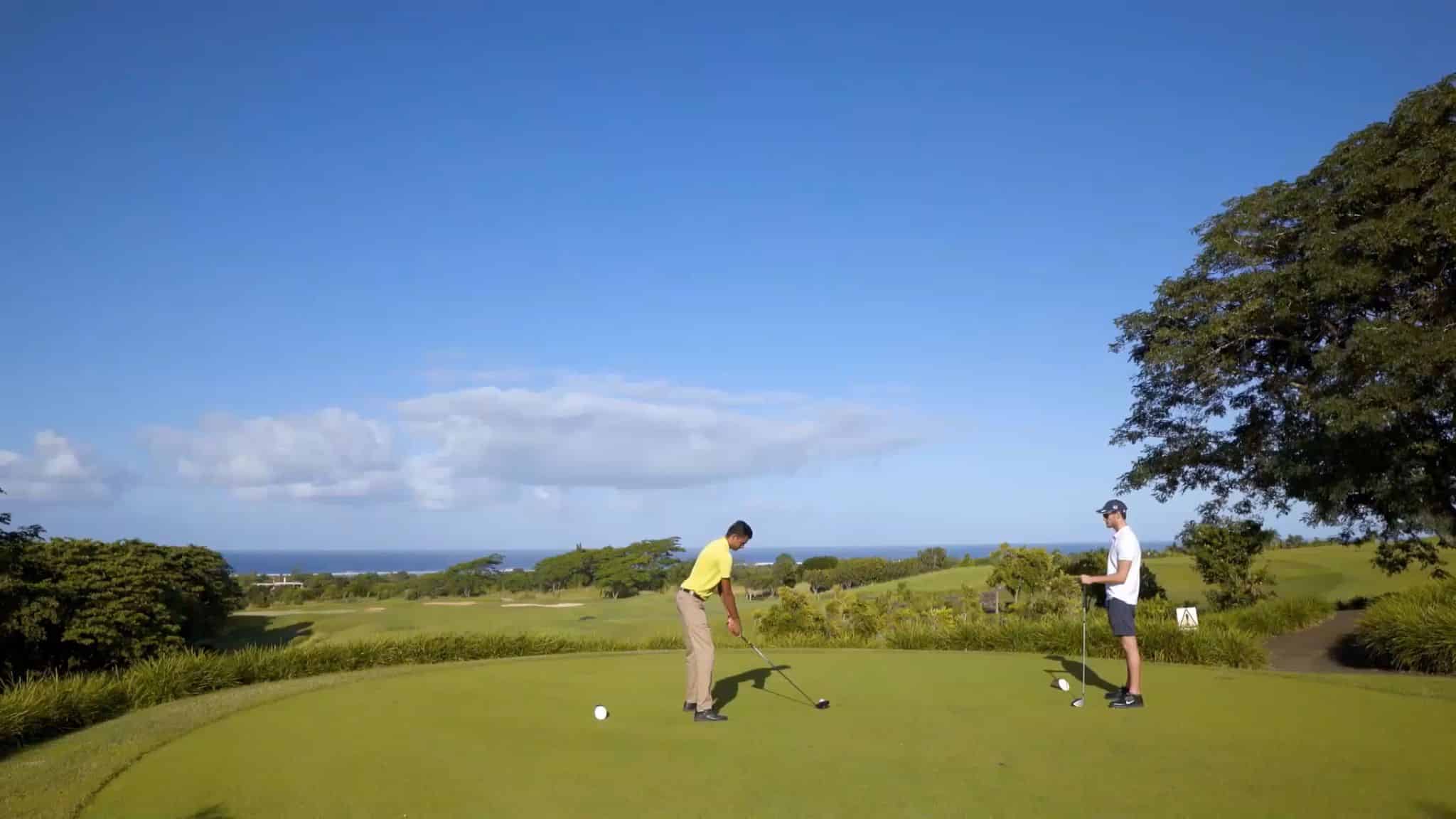 Heritage Golf Club Mauritius eröffnet neuen Links-Golfplatz Golfer 6 Heritage Golf Club Mauritius eröffnet neuen Links-Golfplatz Heritage Golf Resort Mauritius 005 Golfreisen