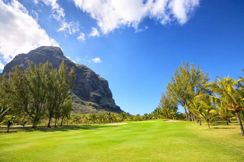 Golf wird mehr und mehr nachhaltig. Bild: Golfplatz auf Mauritius