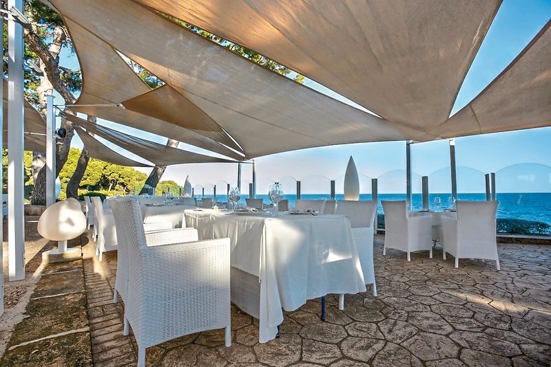 Hipotel Punta Rotja
