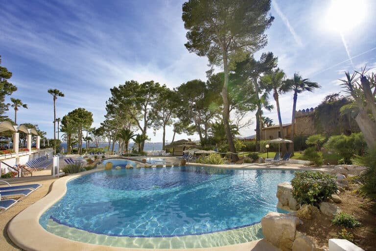 Hipotel Punta Rotja