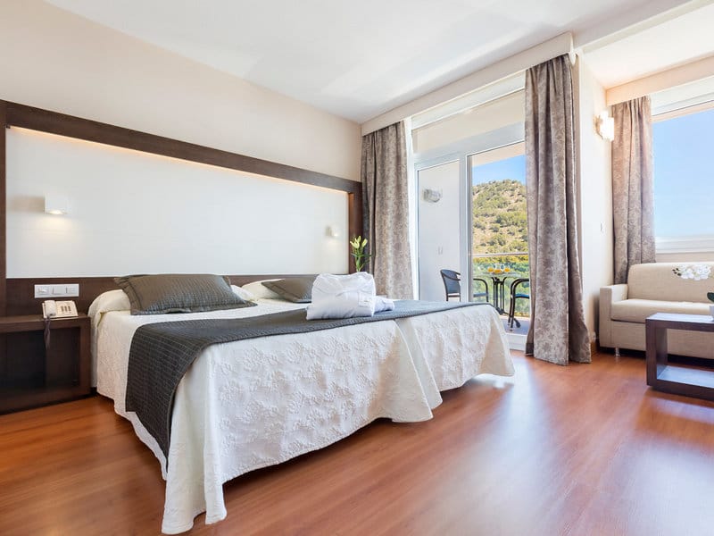 Hipotel Punta Rotja