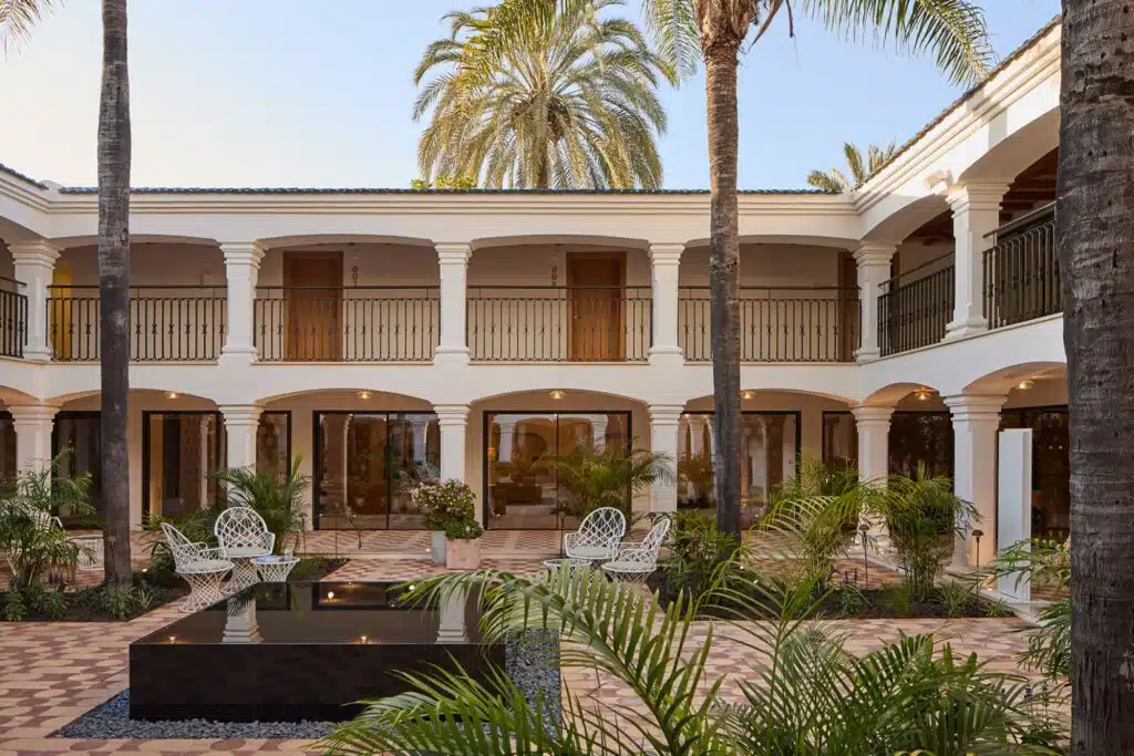 Kimpton Los Monteros Marbella Andalusian Patio1700x1133 Golfreisen