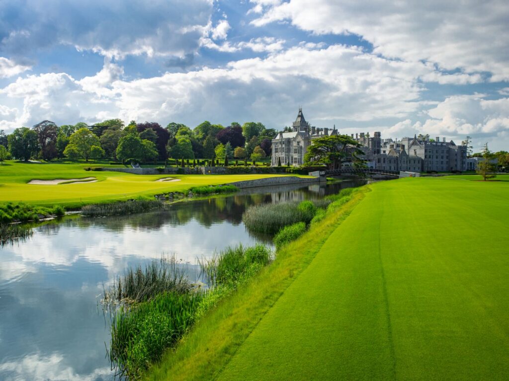 Ryder Cup 2027 im Adare Manor, Irland Adare Manor 18th hole1600x1199 Golfreisen