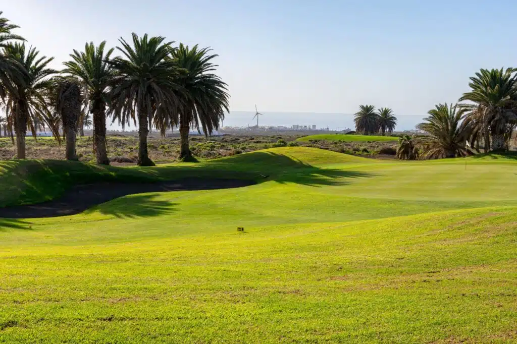 Golfurlaub Lanzarote: Zwei Plätze, ein Vulkan-Paradies Costa Teguise Golf 8 Lanzarote Golf Costa Teguise