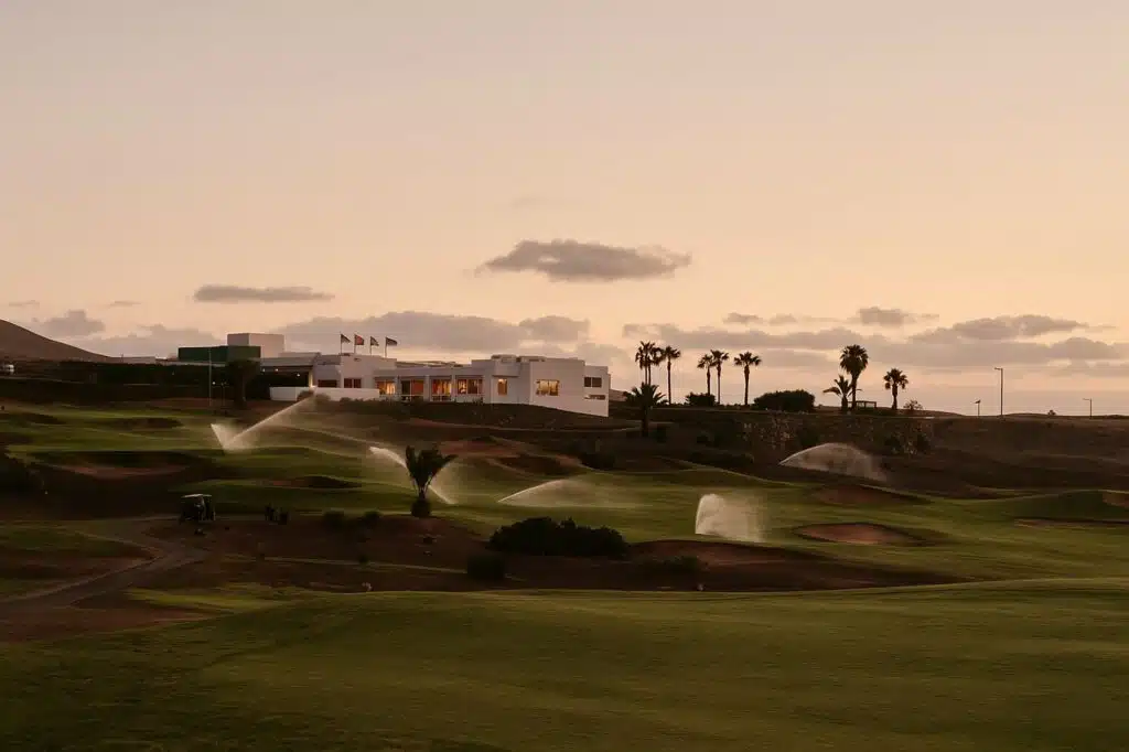 Golfurlaub Lanzarote: Zwei Plätze, ein Vulkan-Paradies Costa Teguise Golf 15 Lanzarote Golf