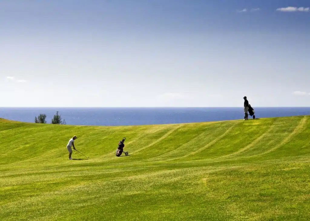 Golfurlaub Lanzarote: Zwei Plätze, ein Vulkan-Paradies Costa Teguise Golf 13 Lanzarote Golf